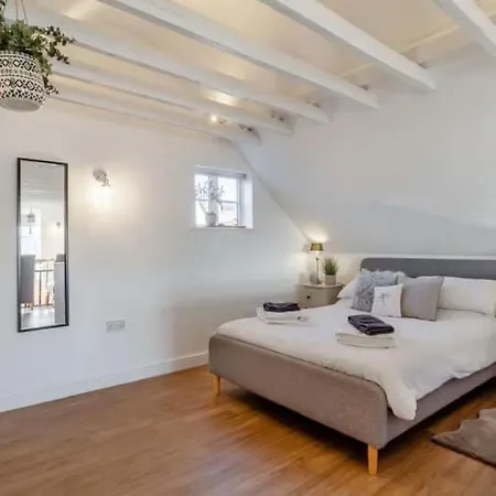 Studio Flat In Heritage Triangle, Diss Exterior photo