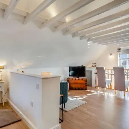 Studio Flat In Heritage Triangle, Diss Exterior photo